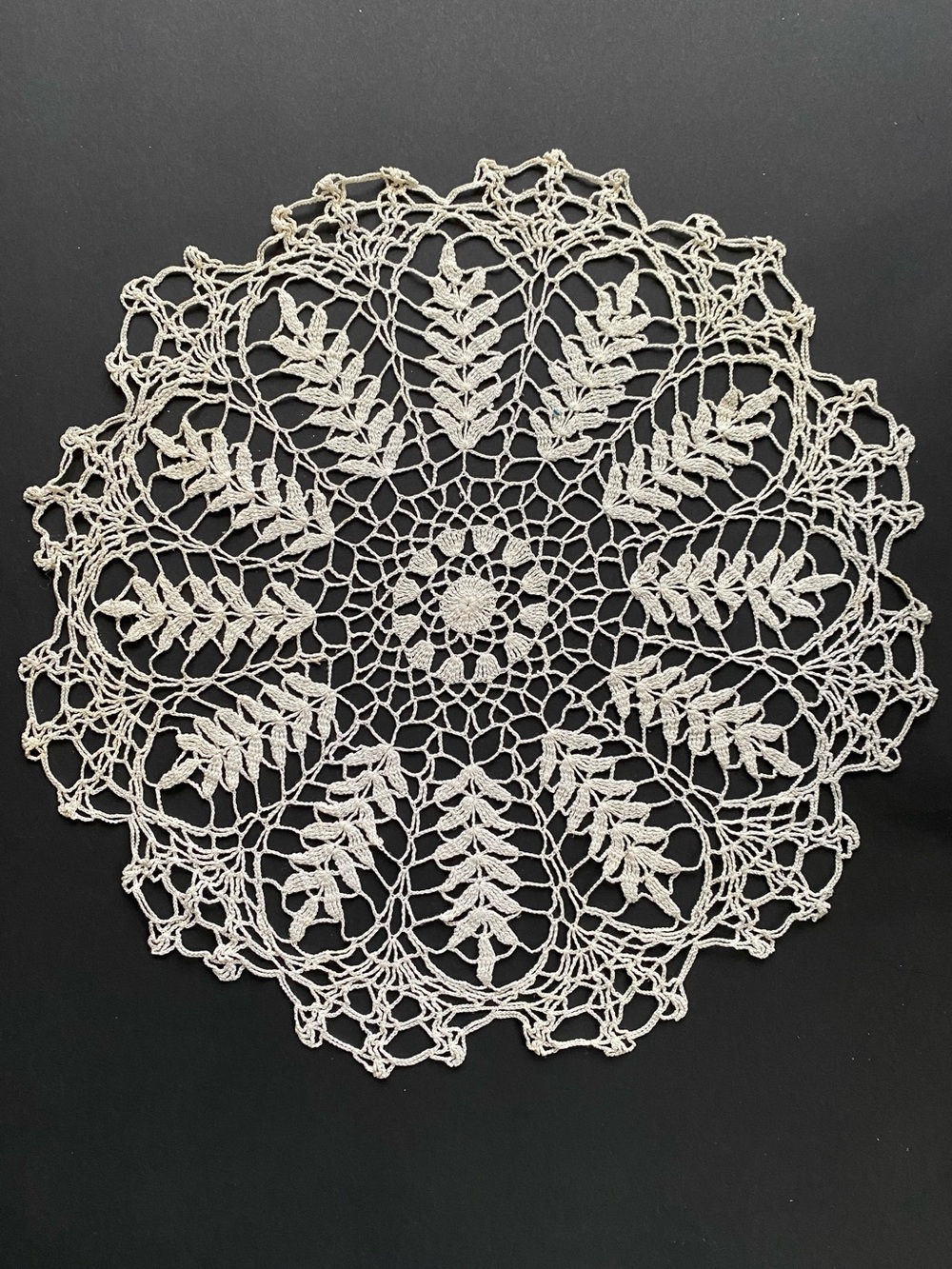 Vintage Round Wheat Doily 17”